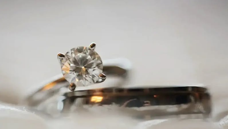 Diamond ring & wedding band