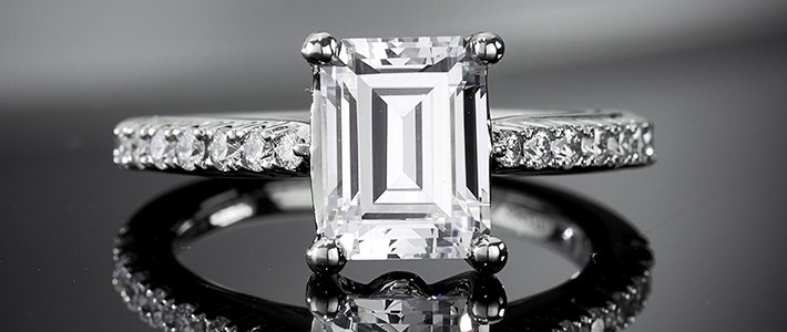 Emerald cut diamond
