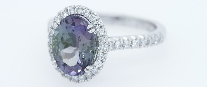 Diamond setting guide