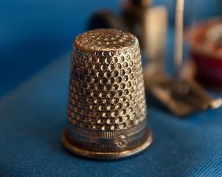 The-In-the-1700s-Puritans-would-use-thimbles-in-place-of-engagement-rings.jpg