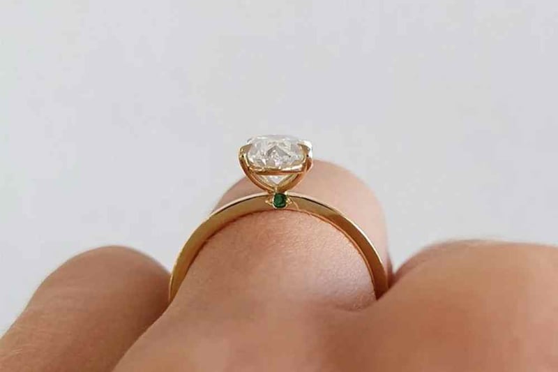 engagement rings trends 2025