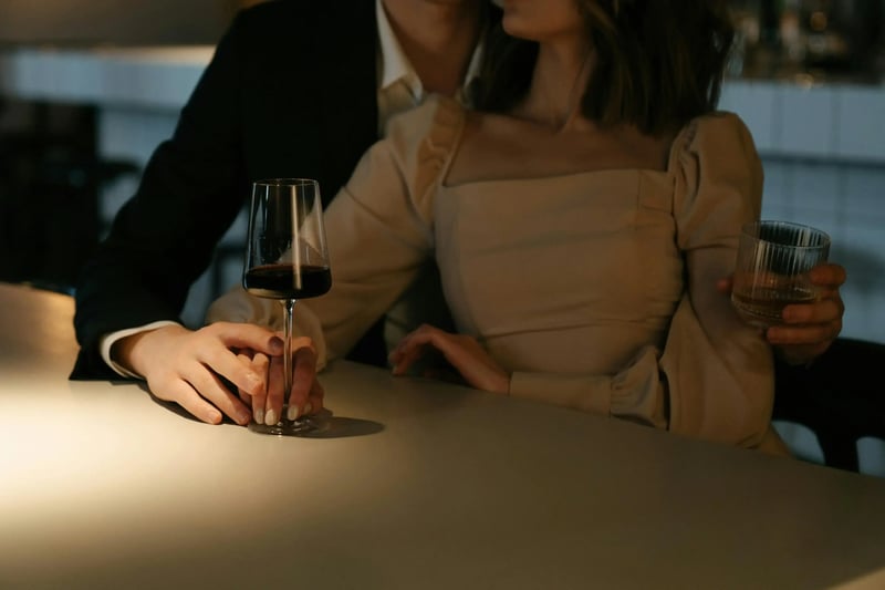 how much does a nice engagement ring cost